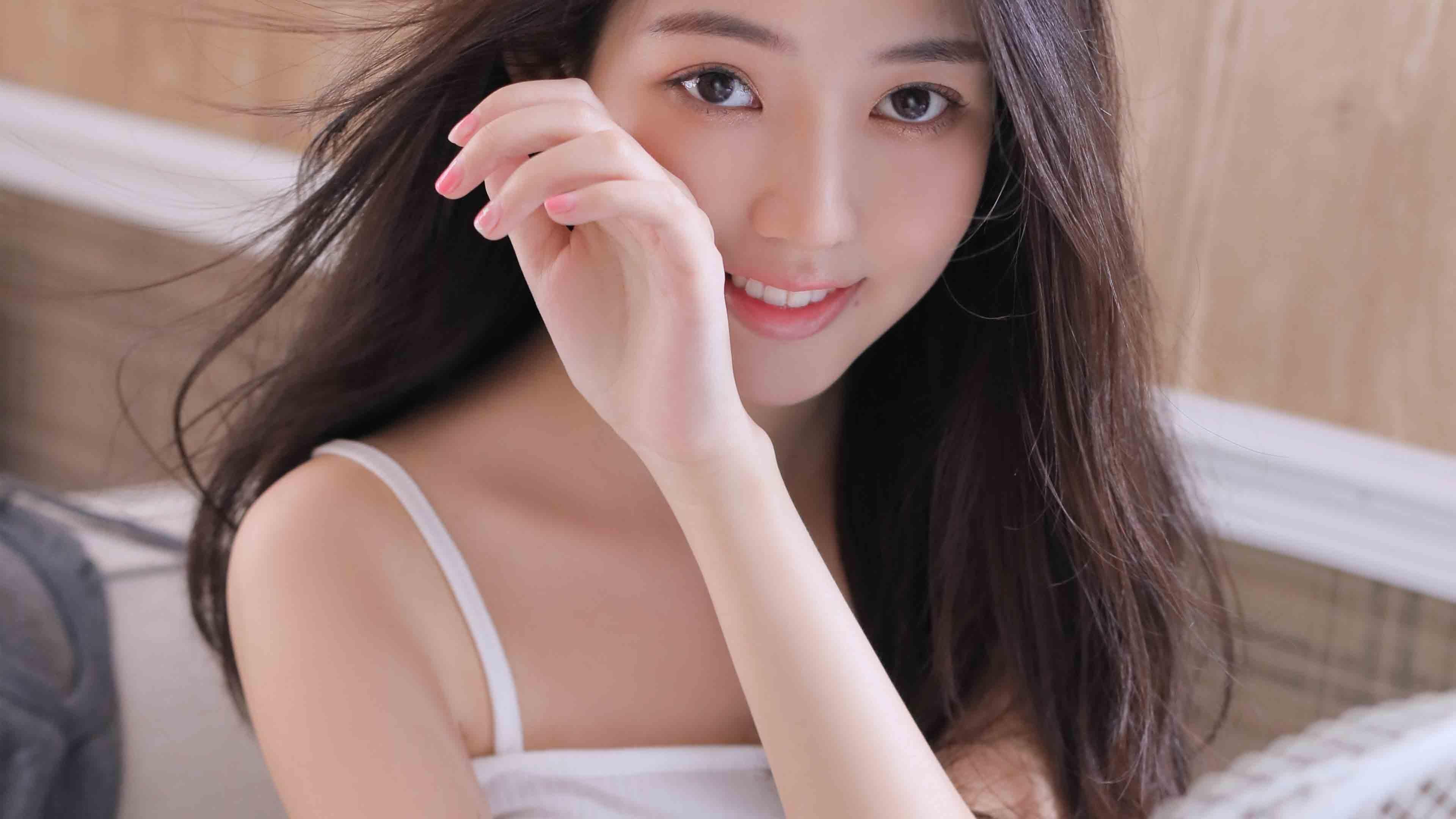 美女2.jpeg